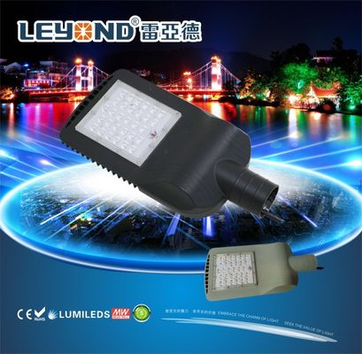 CB listed 60 Watt Power Outside LED Street Lighting With 2700-6500K CCT , 5 Years Warranty