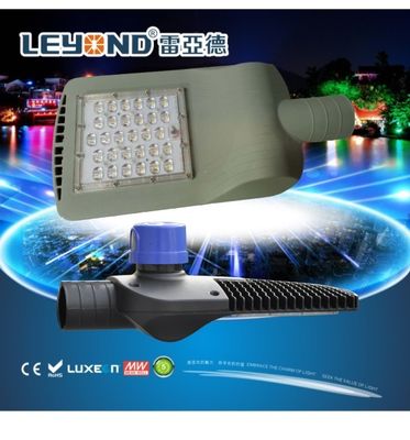 Meanwell Driver IP65 Outdoor LED Street Lights Lumnileds Chips 5 Year Warranty high quality MOQ 1 pc OEM optional exw